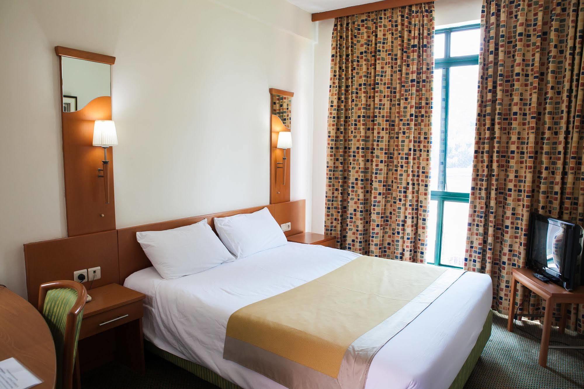 קיגאלי Gorillas City Centre Hotel מראה חיצוני תמונה